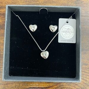 NIB Nic And Syd Heart Swarovski Crystal ($128USD) Earring/Necklace Pendant Set